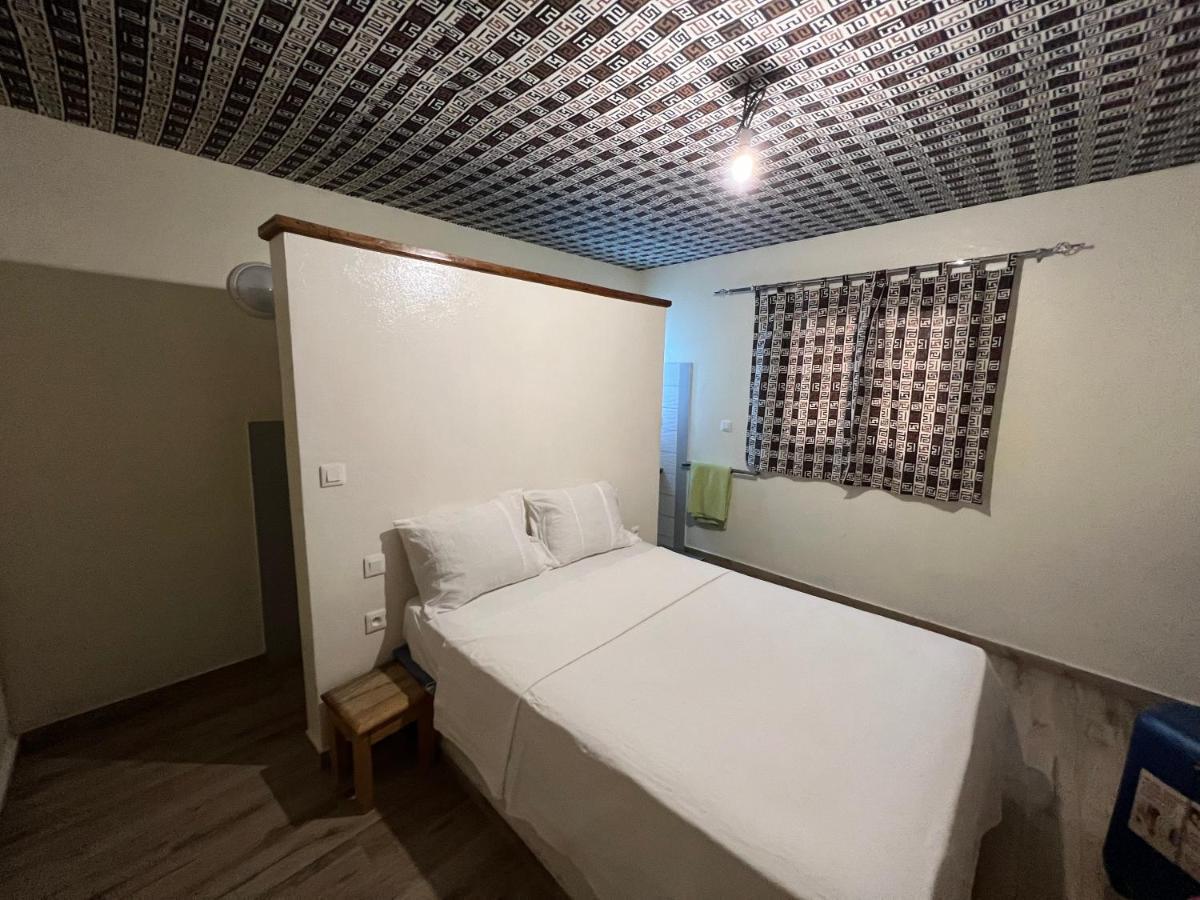 Le 17 To Djiffer Bed & Breakfast Palmarin Exterior photo
